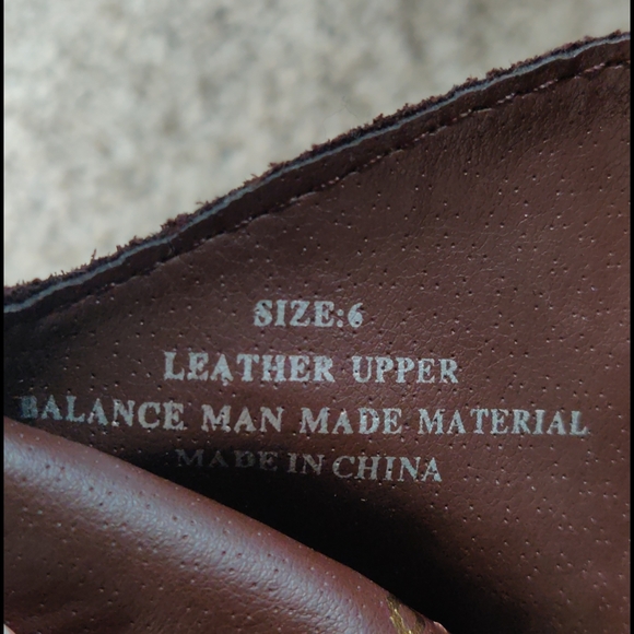 Women's Restricted Brown Leather Cowgirl Boots - Picture 3 of 4